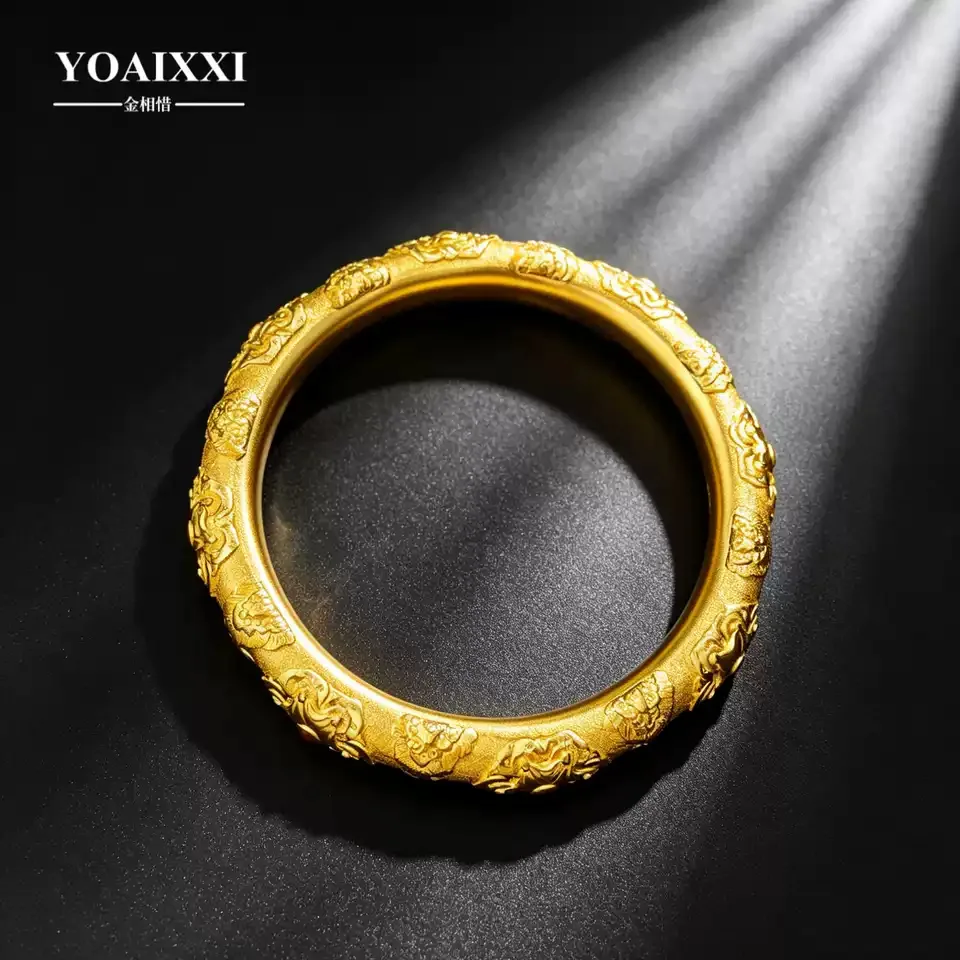 金相惜 金相惜古法金空心手工錾刻锤纹天然红玛瑙如意芳华宝相花固口手镯 · 古法黄金·天然红玛瑙